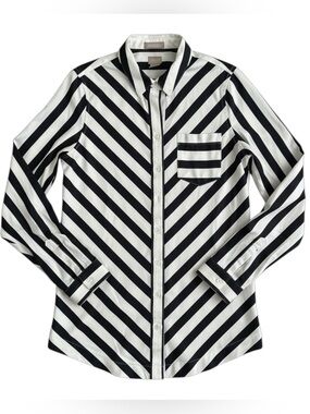 Chico's Chicos Non -Iron 3/4 Sleeve Collared Classic Chic  Unique Size ‎ (8-10)